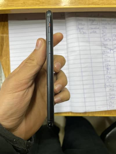 Iphone se 2020 Whatsapp 03188156382