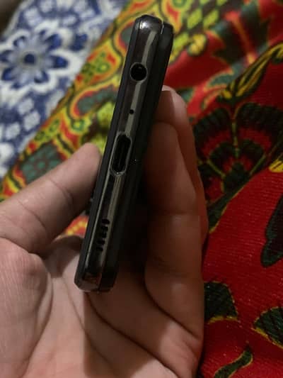 Samsung a32 6+6gb 128 GB with box exchange ho jayega