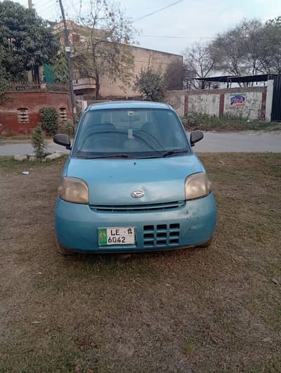 Daihatsu Esse 2010
