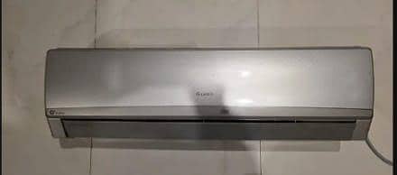 gree 1.5 ton not repair all original