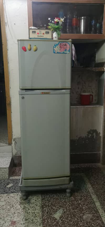 Dawlance medium size fridge