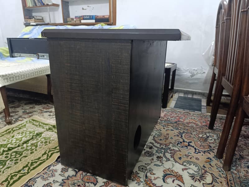 Single Computer Table - Workstation 1