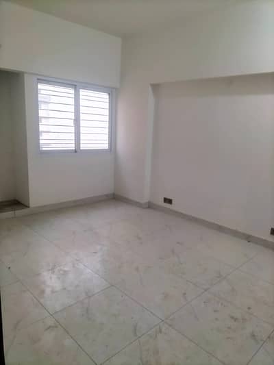 2 BED DD FLAT (ROYAL 8 ICON) FOR SALE IN GULSHAN E IQBAL 13 D 2