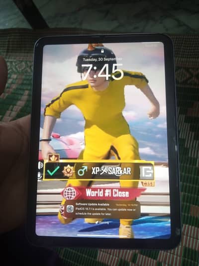 Ipad mini 6  256 gb just tuch crack hai baki all ok no tach miss