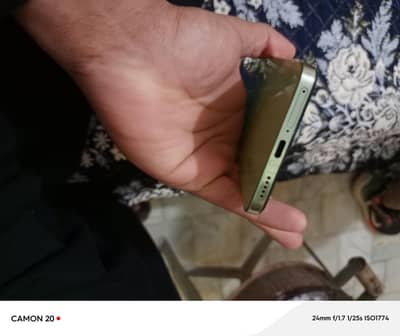 Vivo y100 condition 10 by 9 8 GB 256 GB box charger