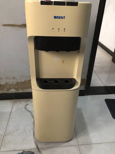 Orient Water Dispenser