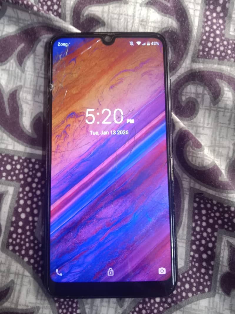 BLU G8 Android version 9. 0