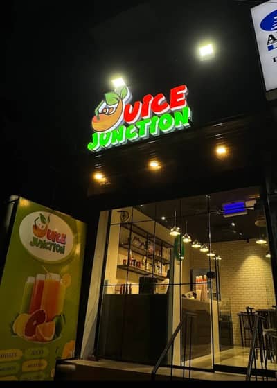 FOR SALE – Premium Designed Resturant for Juices, Shakes & Sandwiches