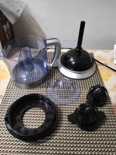 Westpoint Orange/Citrus Juicer - Stainless Steel 1.2 Liter