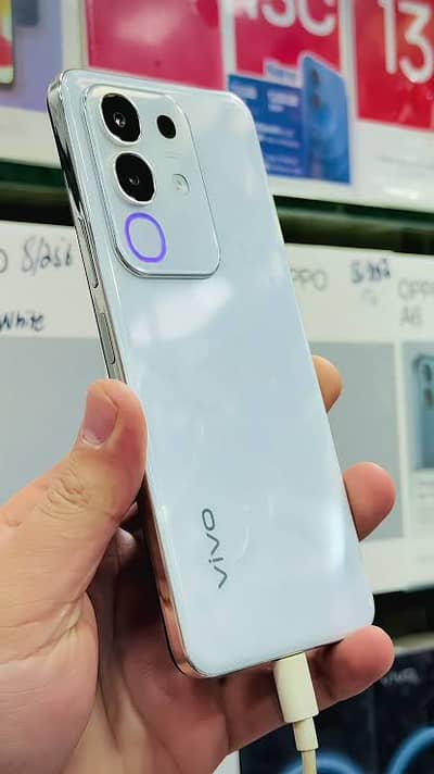 Serious person can contact me