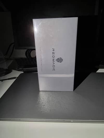 Redmagic 11 Pro 12/256