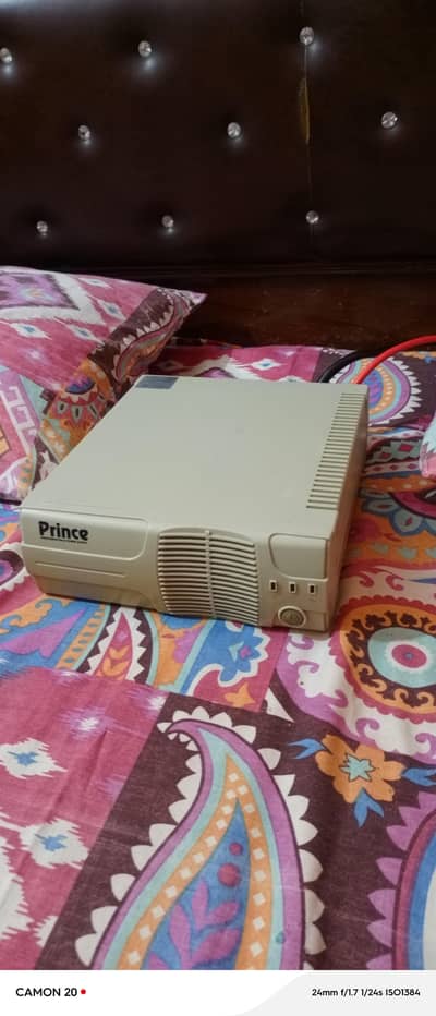 Prince Inverter 700 Watt 12 V  Like Homage 1000 Inverex Inverter UPS