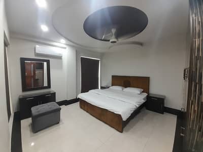 FULLY FURNISHED LAVISH APARTMENT AVAILABLE FOR RENT