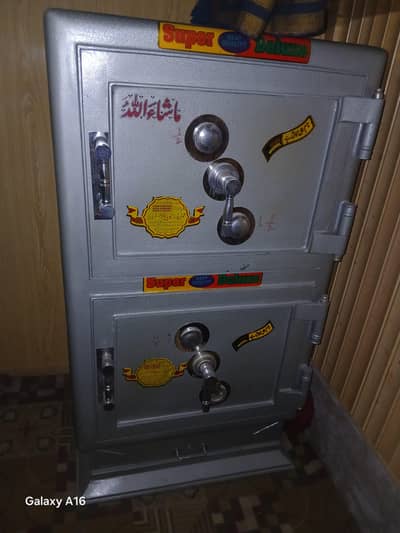 ak locker almari for sale