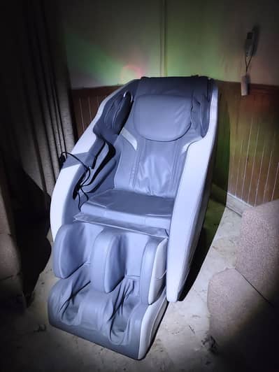 JC BUCKMAN RefreshUs Massager