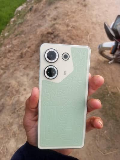 Tecno camon 20 lush 10+10