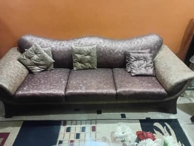 Sofa Set 5 seater With center table