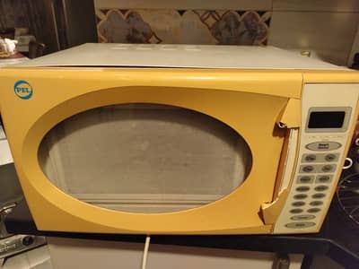 36 litre Pel microwave
