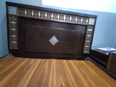 Bed for sale (WITHOUT MATTRESS)