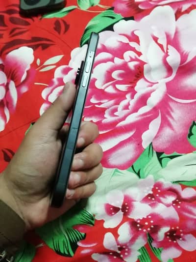 iphone 15 plus 03320960451