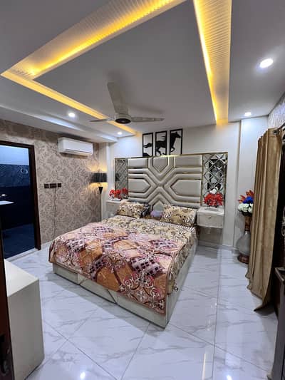 1 bedroom apartment for rent in Bahria town Lahore daily basis and weekly basis