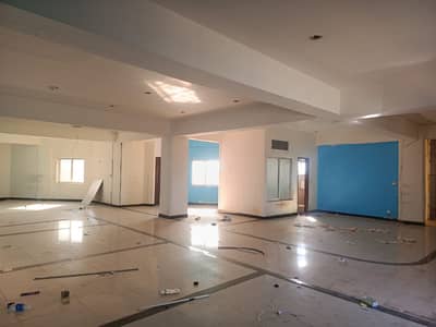 2700 Sqft Commercial Space For Office Available On Rent Located At Prime Location Of Ijp Road Adjecent Satdium Road Signal