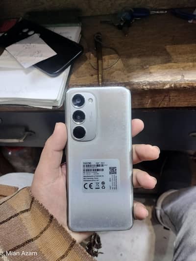 Tecno spark 40 pro plus