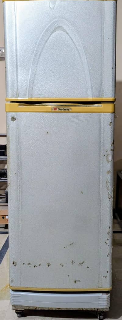 Dawlence Refrigerator   Model (9144)