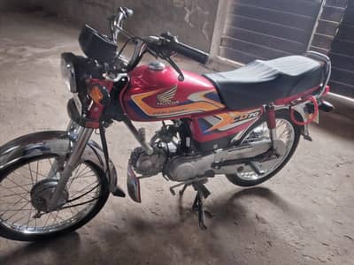 urgent sale karni h 03030374821