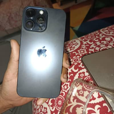 IPHONE 15 PRO MAX WITH BOX