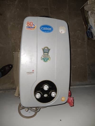 Instant geyser 12 litres