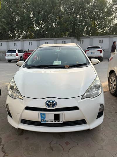 Toyota Aqua White Fresh