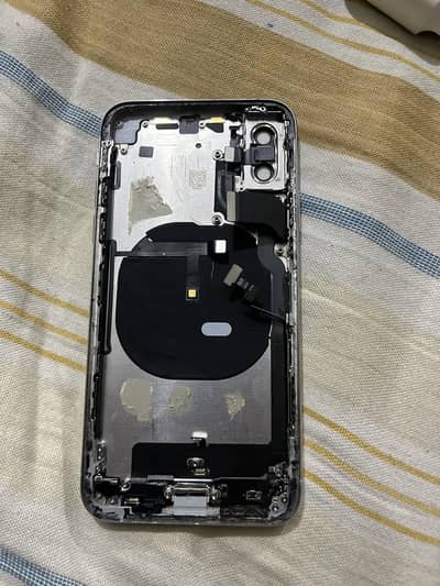 Iphone xs body