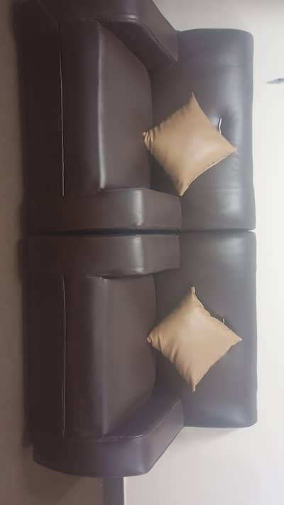 sofa 7 seater   color:dark brown  condition 10/9