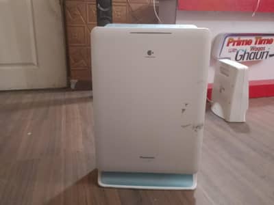 Panasonic Nanoe Humidifying Air Purifier – Excellent Working Condition