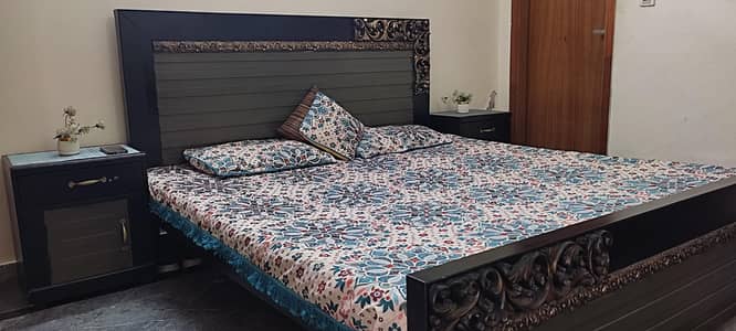 Bed With Side Tables