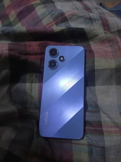 INFINIX HOT 30 PLAY (4+64).  03015002906