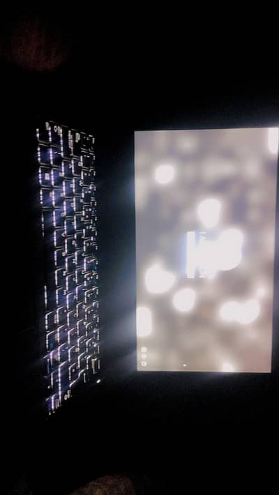 Dell Latitude With Core i7 gen 6th And 8GB Ram