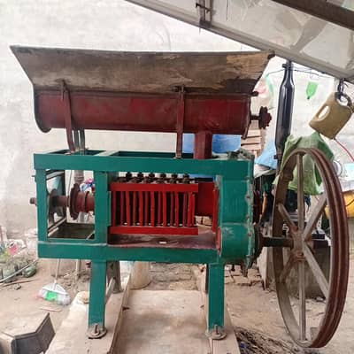 Oil expeller kolho