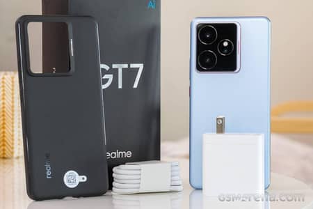 realme gt 7 12 gb 512 gb  official pta 11.5 month warranty new 10/10 c