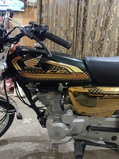 HONDA CG125 SPECIAL EDITION 2025