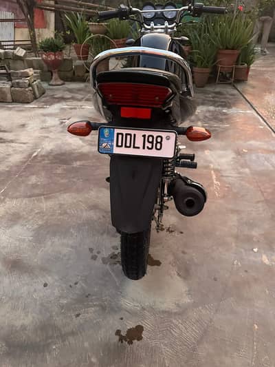 The Yamaha 2025 model bike