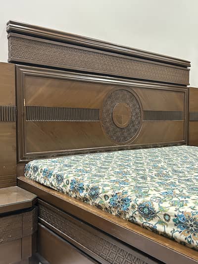 Akhrot Polish Furniture