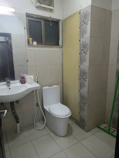 5 Marla full house available for Rent.