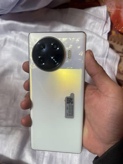 tecno spark 20 pro plus