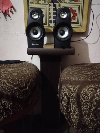 Multynet Ac-800 bluetooth speaker