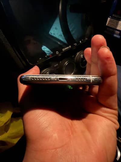 I phone 11 pro max pta approaved dual sim +esim