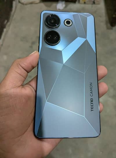 Tecno Camon20