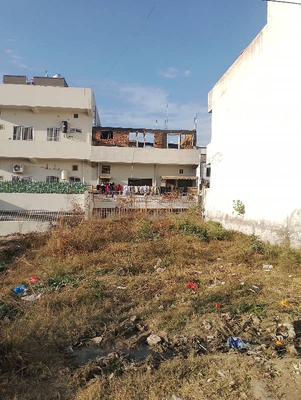 SUNFACE PLOT NEAR DOUBLE RD 1