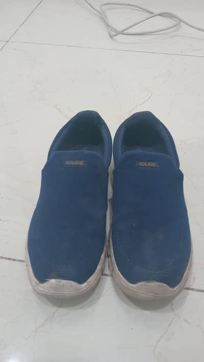 nduer sneakers size 8 number only 1500